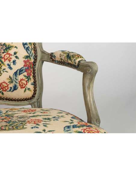 A Pair of Louis XV period (1724 - 1774) armchairs. 18th century.-Bozaart