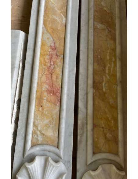 Cheminée pompadour blanche en marbre de style Louis 15-Bozaart