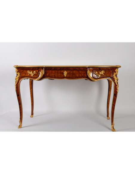 A Napoleon III period (1848 - 1870) desk in Louis XV style. 19th century.-Bozaart