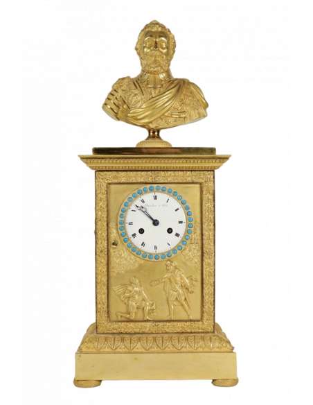 A Restauration period (1815 - 1830) clock with a bust of the king Henri IV. 19th century.-Bozaart