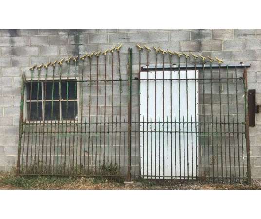 Large wrought iron gate from the 18th century