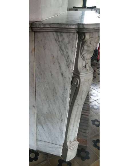 Louis 15 marble fireplace with three shells from the 19th century-Bozaart