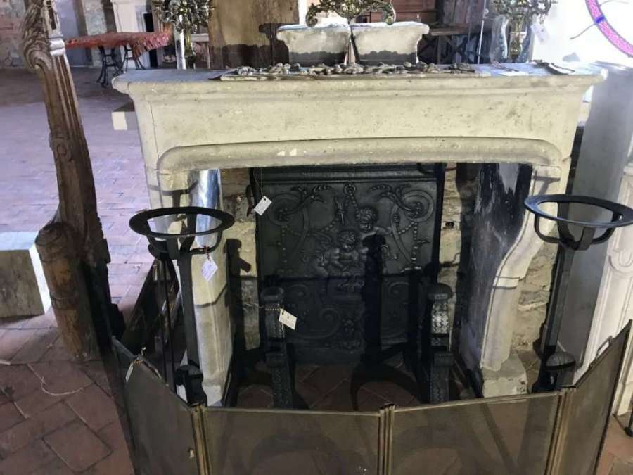Small stone fireplace Louis 14 from the 17th century