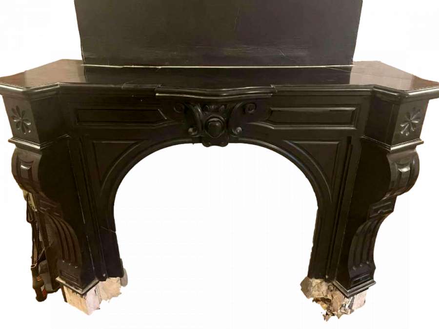 Black Louis 15 marble fireplace from the 19th century