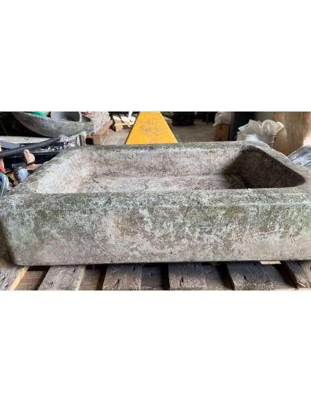 Large antique stone sink from the 19th century-Bozaart