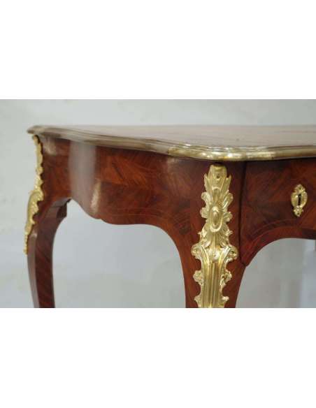 Small flat desk Louis XV style purple wood marquetry, circa 1880 - LS34421601 - Desks-Bozaart