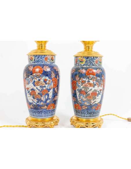 Paire De Lampes En Porcelaine d'Imari Et Bronze Doré, Circa 1880, Ls4547631 - lampes à pétrole-Bozaart
