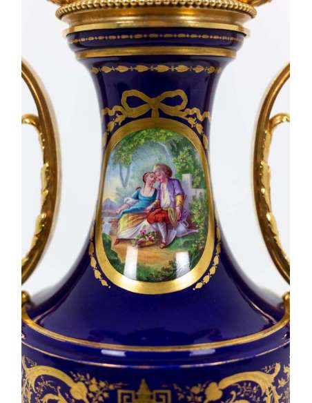 Lampe En Porcelaine De Sèvres, Circa 1880 - Ls4375706 - lampes-Bozaart