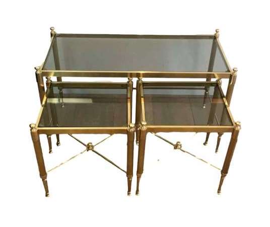 Tripartite Brass Coffee Table Consisting Of A Main Table And 2 Pull-out Tables - Coffee Tables