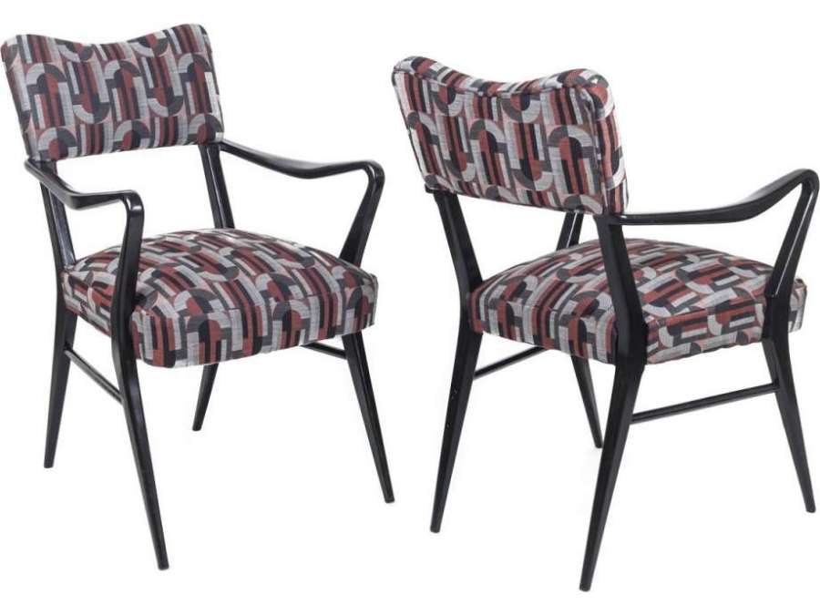 Ico Parisi: Pair of armchairs+ in black lacquered wood, 1970s