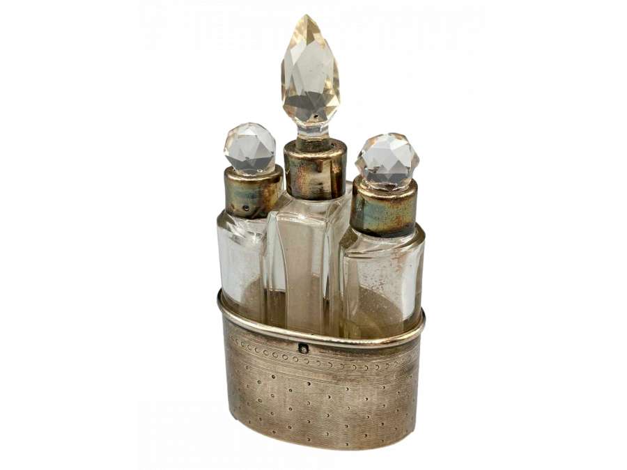 Bottles of scents in glass+ and solid silver. Period XIXth