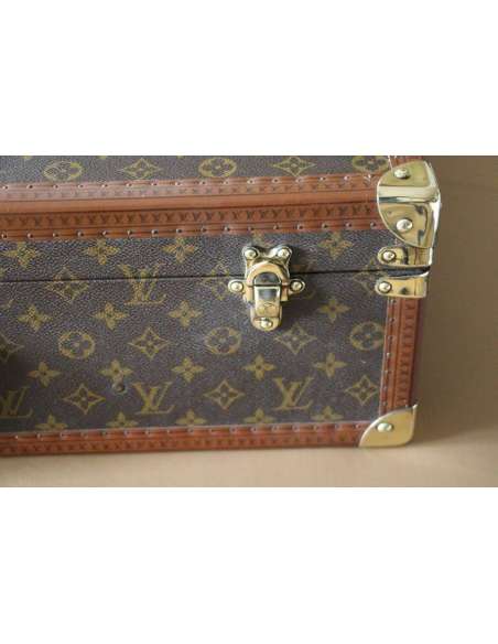 Large vintage Louis Vuitton travel bag from the 20th century - Bozaart