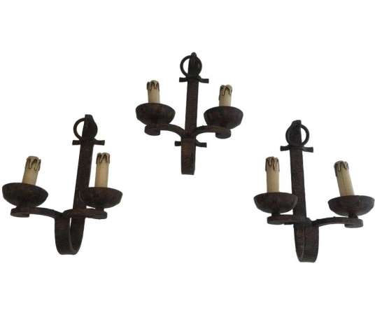 Suite of 3 wrought iron sconces from the 20th century