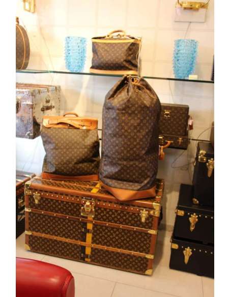 Louis Vuitton, Bags, Large Vintage Louis Vuitton Roller Suitcase