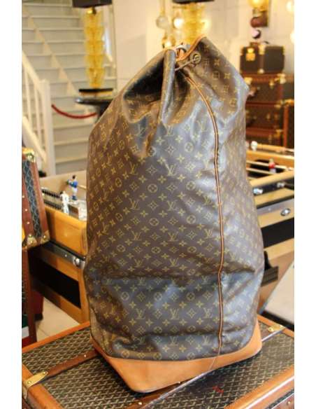 Grand sac vintage de voyage Louis Vuitton du 20éme siècle-Bozaart