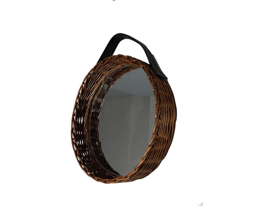 Vintage round mirror in leather and rattan+ from the 20th century