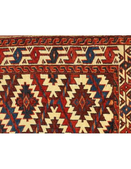 Asmalik carpet Central Asia year 1880-Bozaart