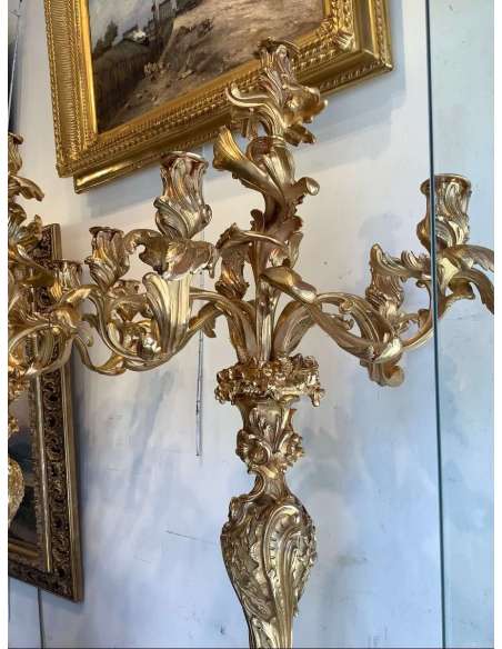 Paire de candélabres de style Louis XV du 19ème siècle-Bozaart