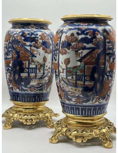 Paire De Vases En porcelaine Imari. Japon d'époque XIXème siècle-Bozaart