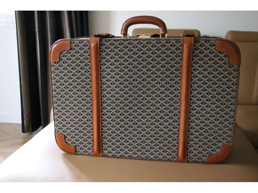 goyard luggage set