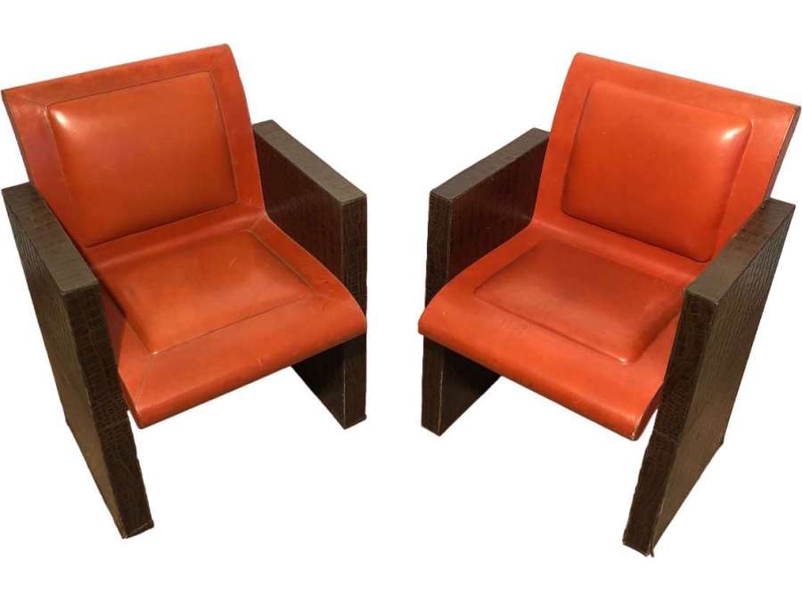 Pair of vintage leather armchairs from the 20th century