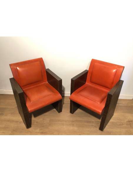 Pair of vintage leather armchairs from the 20th century-Bozaart