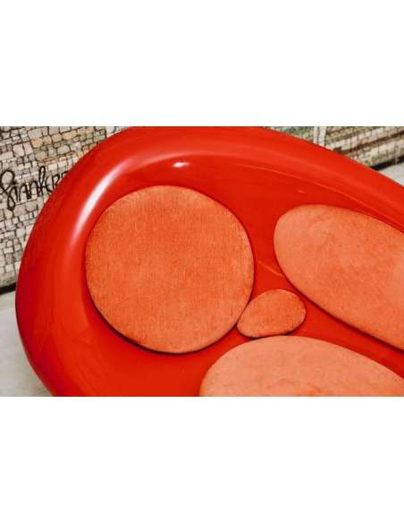 Red molded plastic sofa from the 20th century-Bozaart