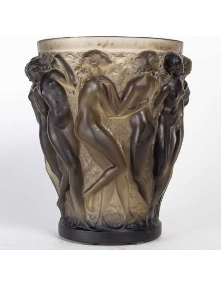 Vase Bacchantes par René Lalique du 20ème siècle-Bozaart
