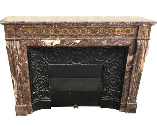 ANTIQUE LOUIS XVI STYLE FIREPLACE IN RED RANCE MARBLE WITH BRONZES , 19TH CENTURY.