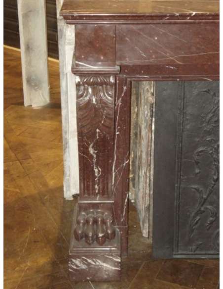 Cheminée ancienne de style empire en marbre rouge griotte - XIXème siècle.-Bozaart