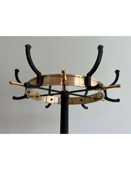 Metal coat rack + Contemporary work, year 50-Bozaart