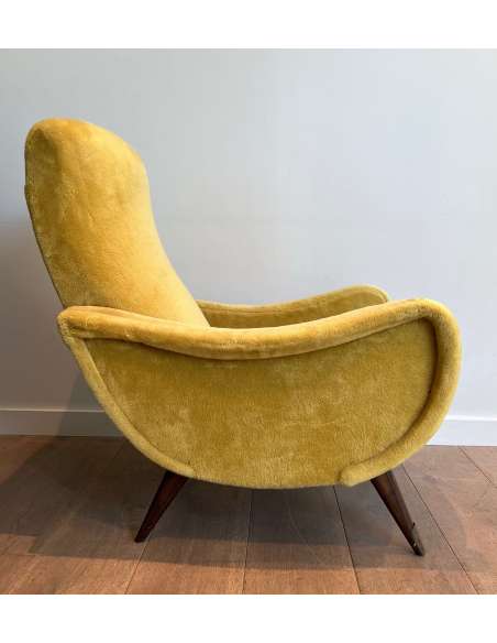 Pair of velvet armchairs + Contemporary design, year 60-Bozaart