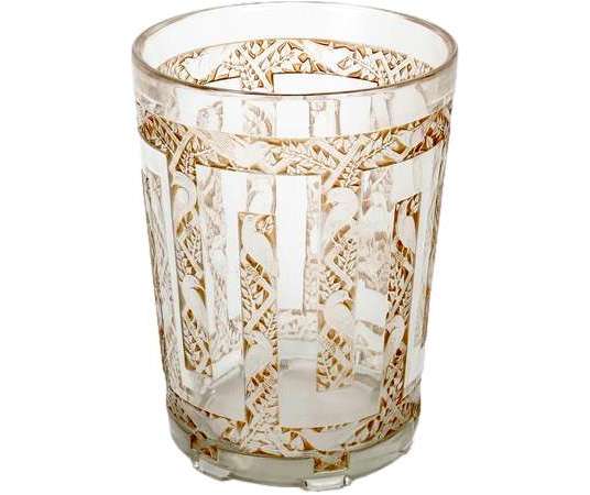 René Lalique Art Deco vase Grimpereaux model created in 1926