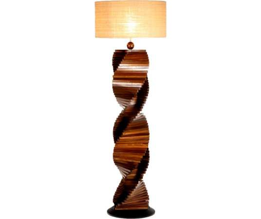 Contemporary wood vintage-style lamp