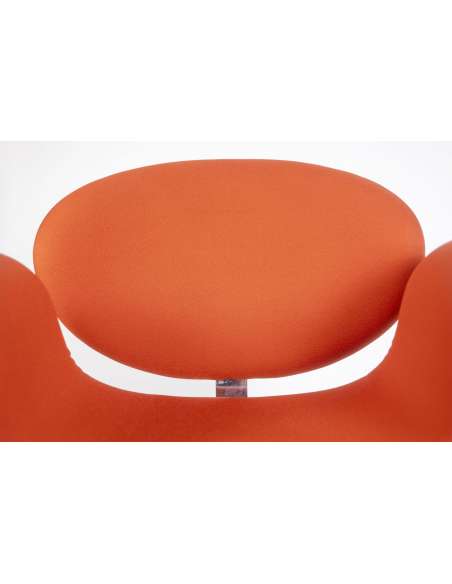 Contemporary design armchairs by Pierre Paulin, 1980-Bozaart