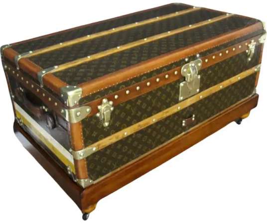 1920s Louis Vuitton trunk with stamped monogram