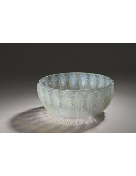 René LALIQUE Glass bowl. Art deco from 1931 "Perruches" model-Bozaart