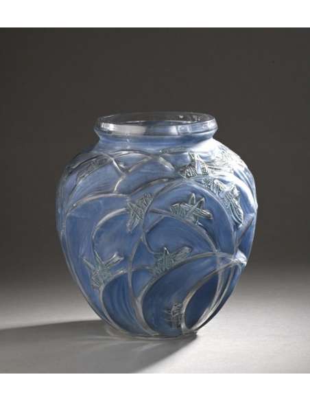 René LALIQUE Glass vase model "Sauterelles" from 1912-Bozaart