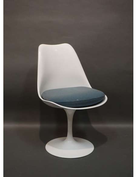 Knoll Design chairs in fibreglass, "Tulipe" model-Bozaart