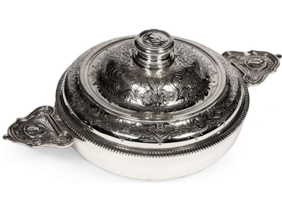 Vegetable dish with ears in silver XIXth - -Silverware Lagriffoul and Laval -