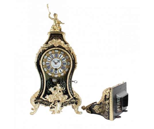 A Louis XV period (1724 - 1774) bracket clock. 18th century.
