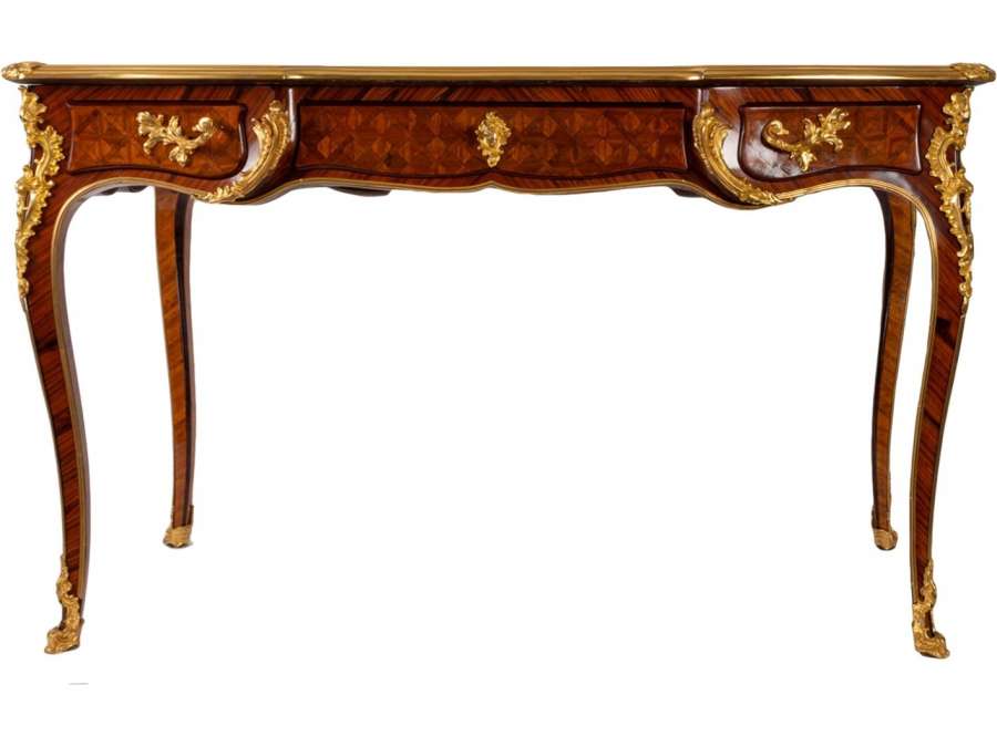 Bureau de style Louis XV d'époque Napoléon III (1848 - 1870). XIXème siècle.