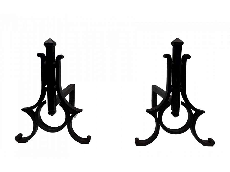 Modernist wrought iron andirons. Circa 40