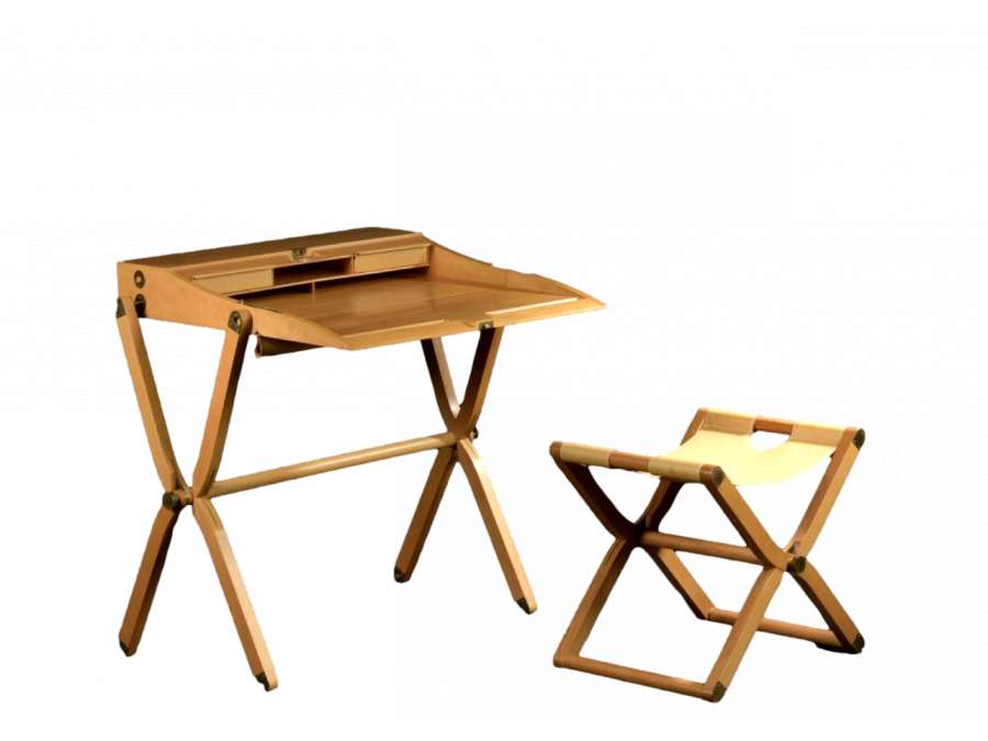 Bureau design contemporain Hermès.+ Création Rena Dumas & Peter Coles.+ Modèle Pippa.