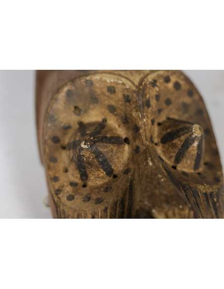 Masque africain en bois "Kuba Babuka" du 20ème siècle-Bozaart