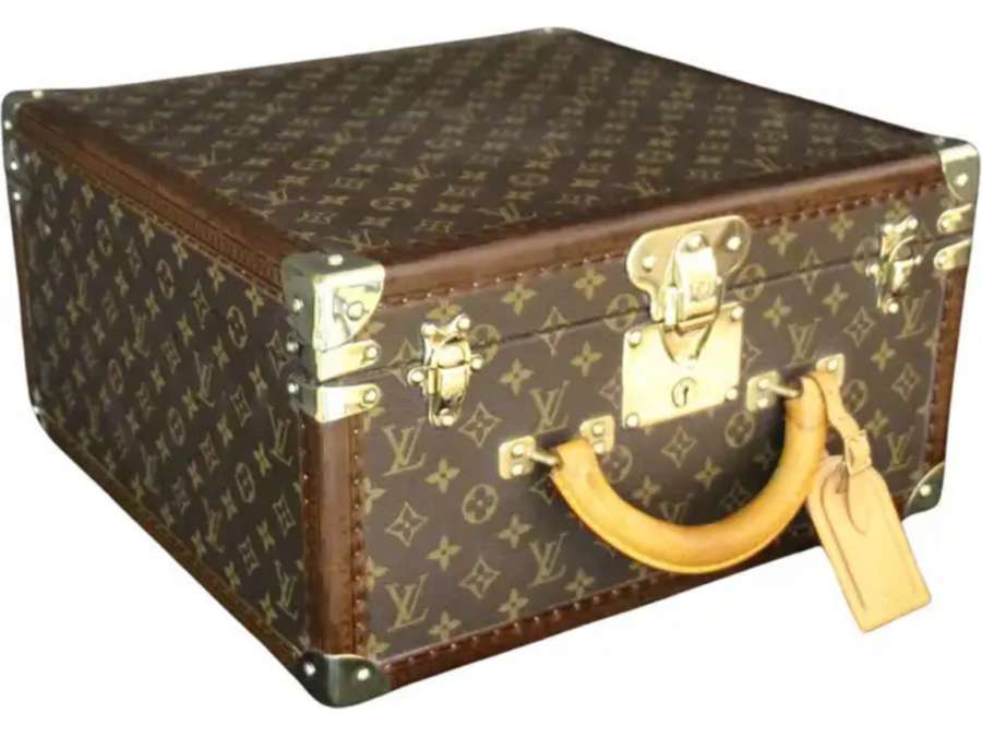 Louis Vuitton 20th century square trunk