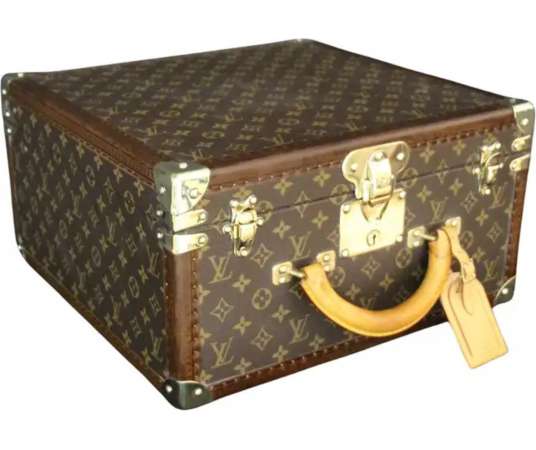 Louis Vuitton 20th century square trunk