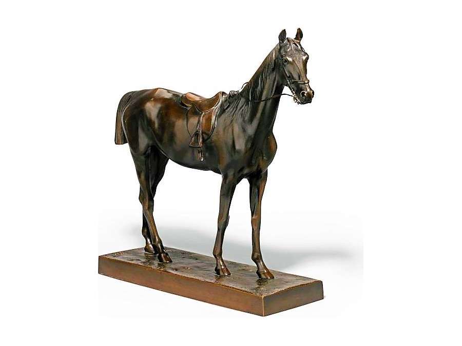 Sculpture en bronze d'Alfred-Joseph+ " Cheval de course à l'arrêt"