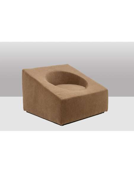 Paire de fauteuils cubiques en tissu mohair beige. Contemporains -Bozaart