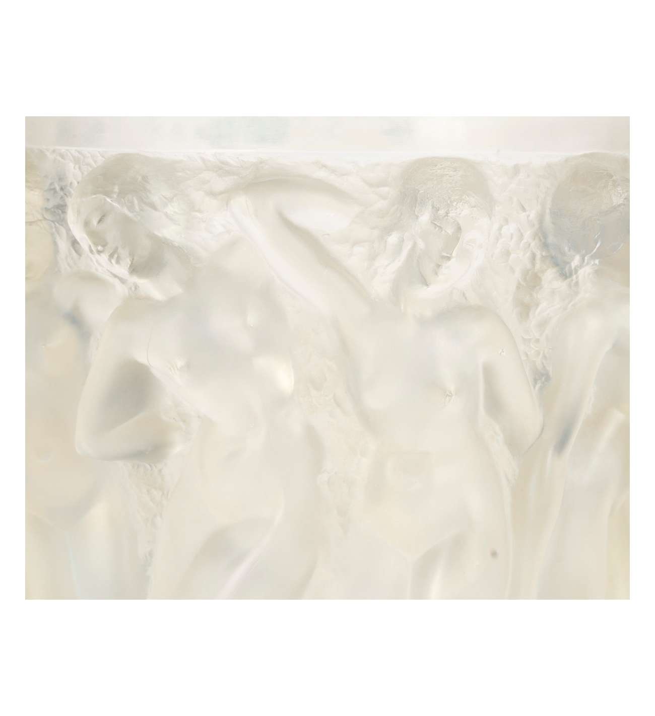 René Lalique - Vase «Bacchantes» en... René Lalique - Vase «Bacchantes» en verre Opalescent